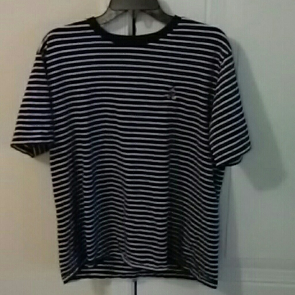 Men's disney Mickey tee shirts.